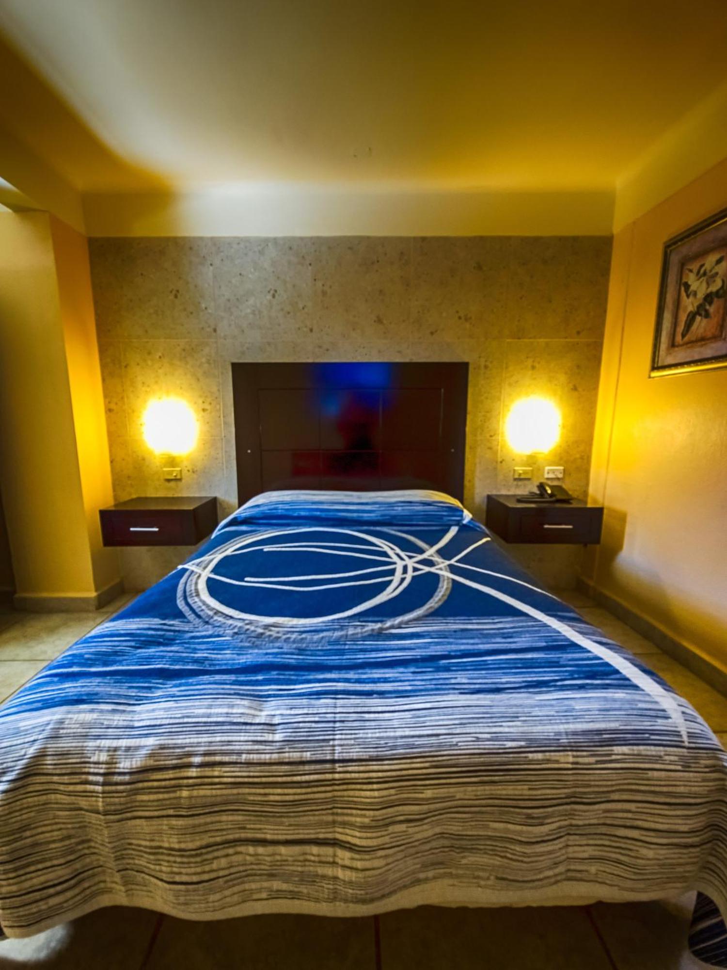 Hotel Oasis Ciudad Constitución Eksteriør billede