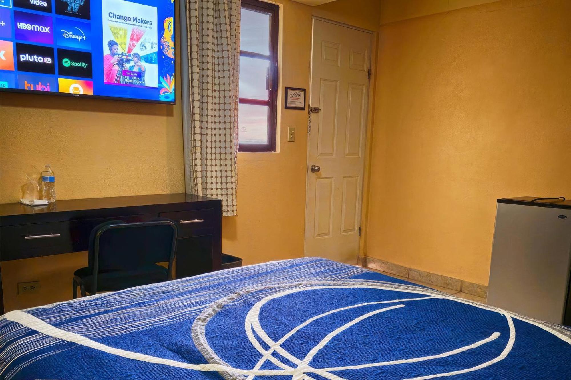 Hotel Oasis Ciudad Constitución Eksteriør billede